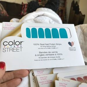 Color Street. Includes 8 packs of different shades